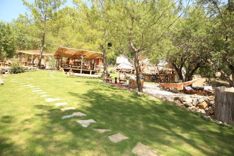Yalın Ayak Olympos - 1