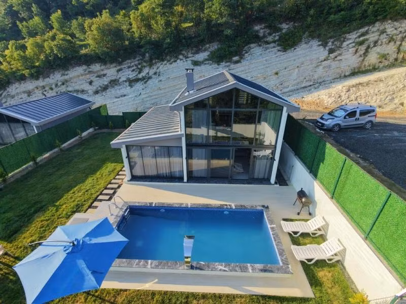Yason Villa Bungalov