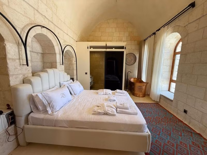 Zenobia Konak - 3