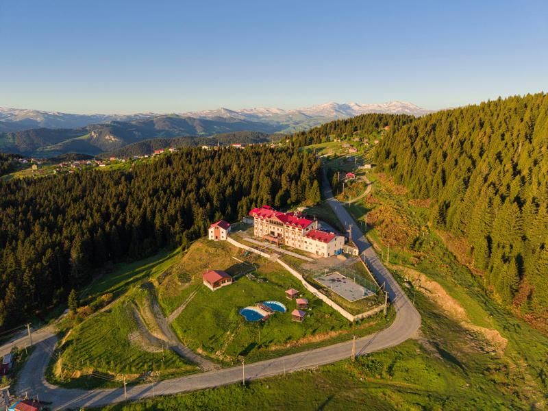 Zifin Mountain Hotel