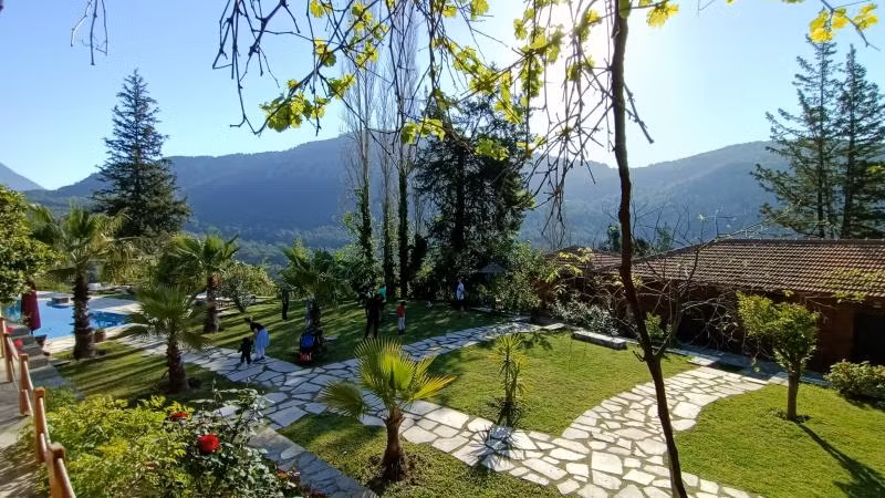 Lycia Nature House - 1
