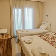 Cunda Demir Otel - 1