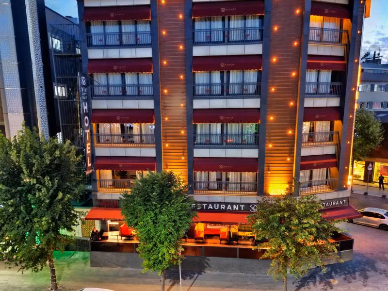 Viv City Hotel - 3