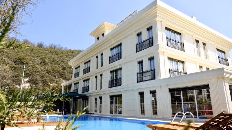 The Escape Hotel - 3