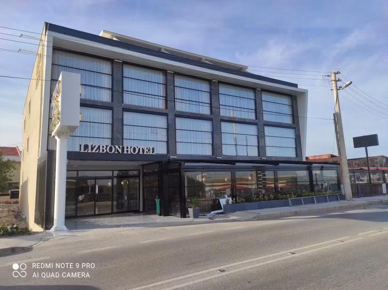 Lizbon Otel Narlıdere - 1