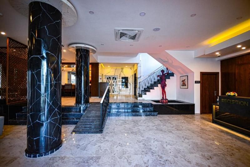 Dorana Hotel - 1