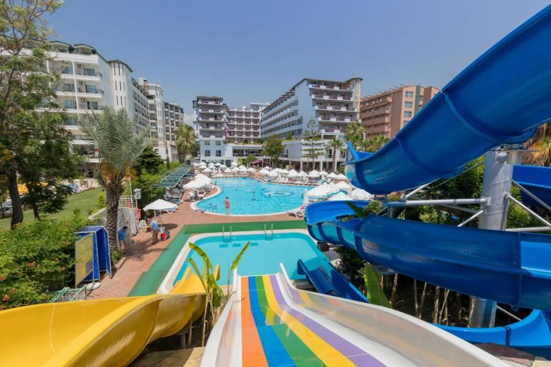 Holiday Park Resort - 3
