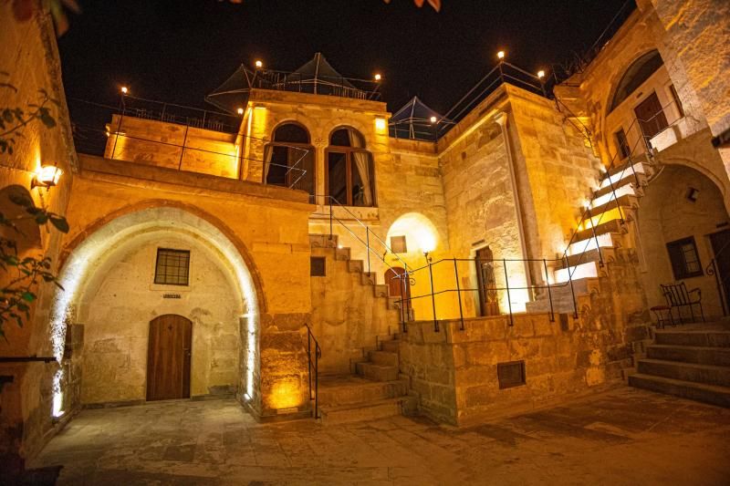 Pietra Cave Suites - 3