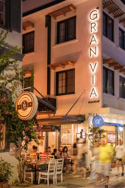 Gran Via Alsancak - 4
