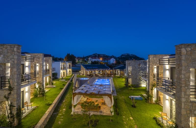 Dadya Bora Hotel - 1