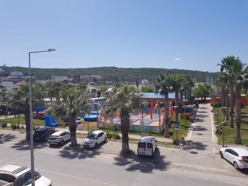 Renos Otel Cafe Sığacık - 1