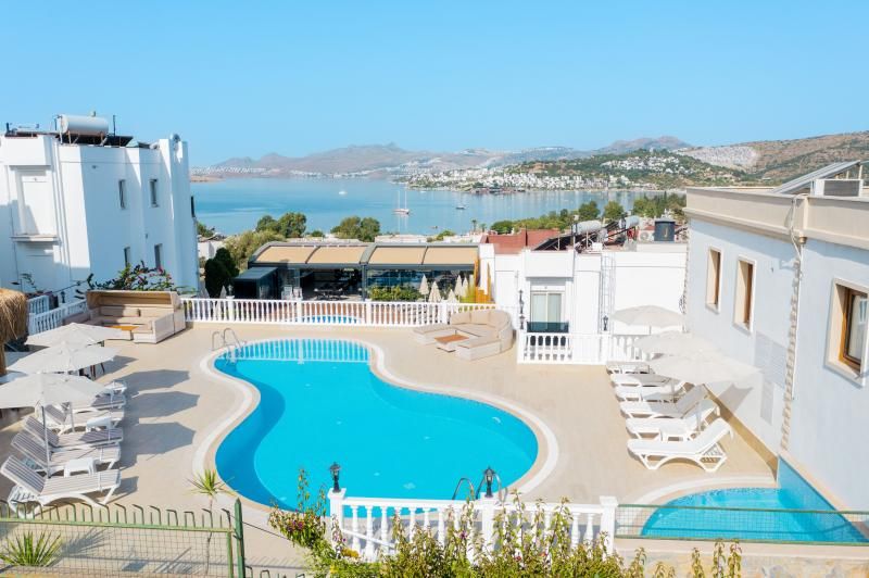 Queen Boutique Hotel Bitez - 1