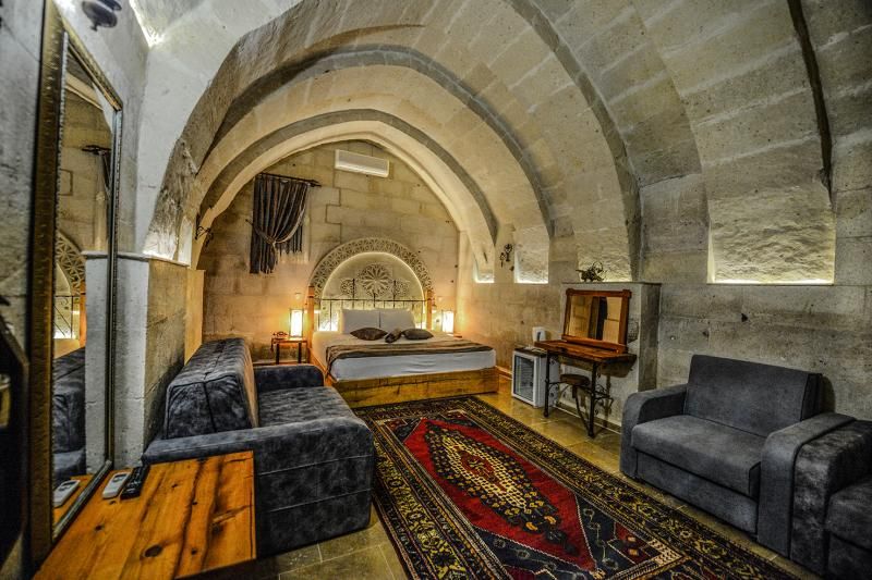 Roma Cave Suite - 2