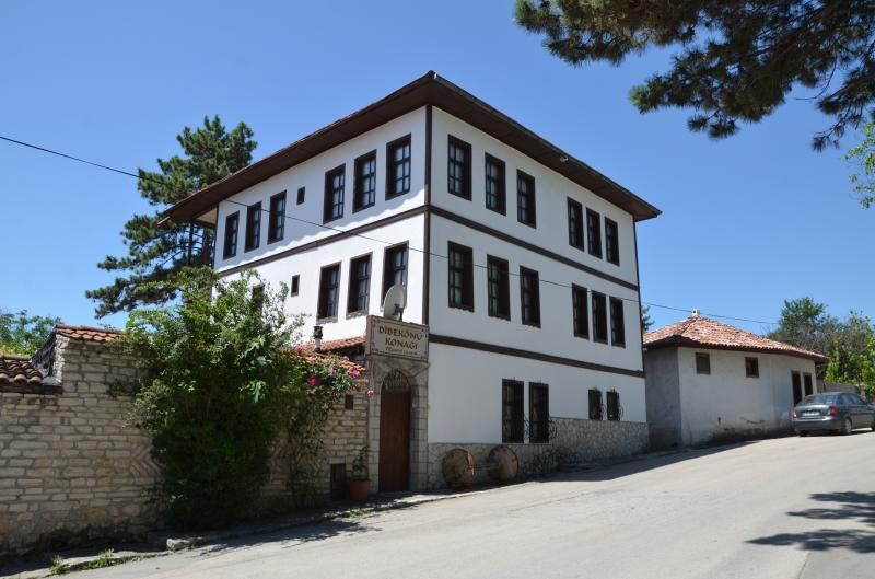 Dibekönü Konak