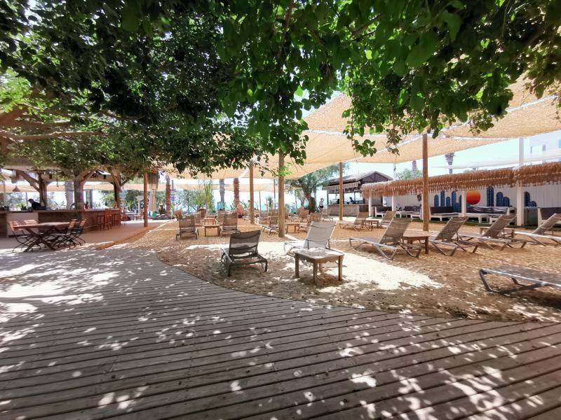 Kefi Beach & Suites — 9