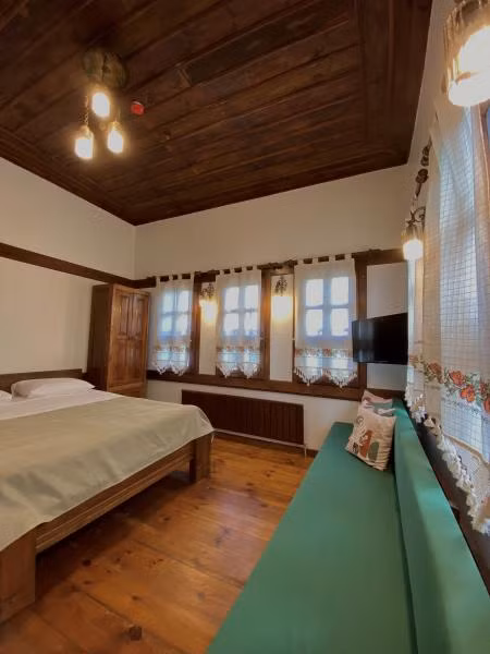 Saffronia1900 Konak Otel - 1