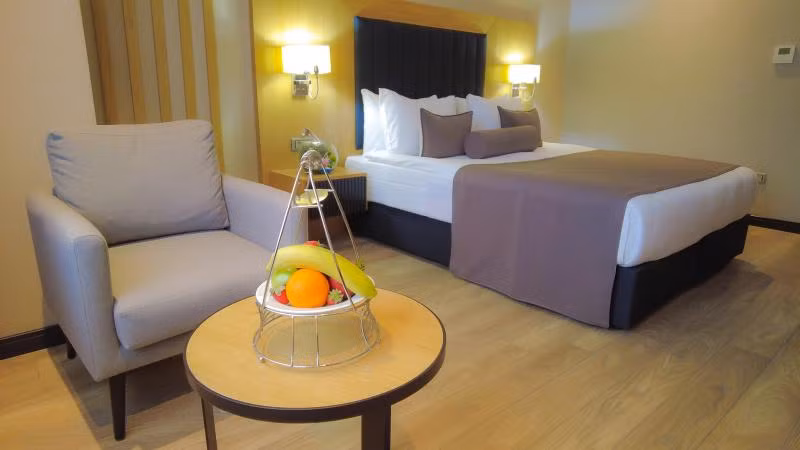 Serenity Comfort Hotel - 2