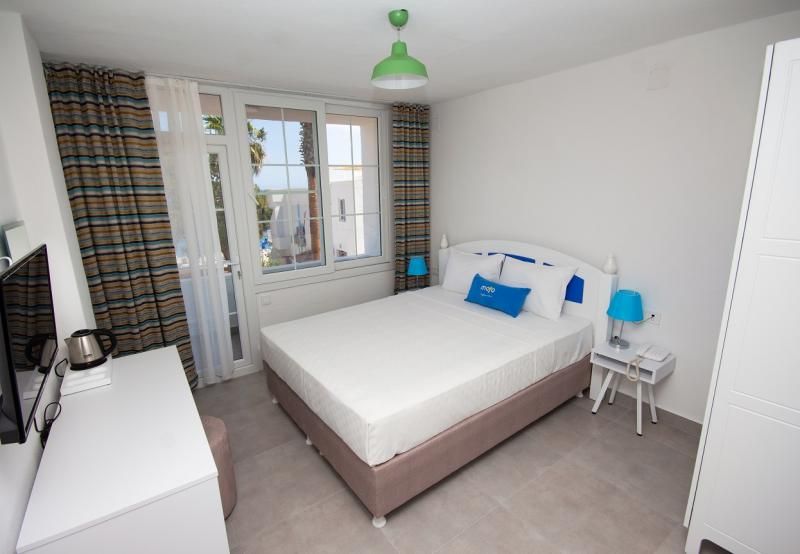 Mojo Otel & Beach — 8