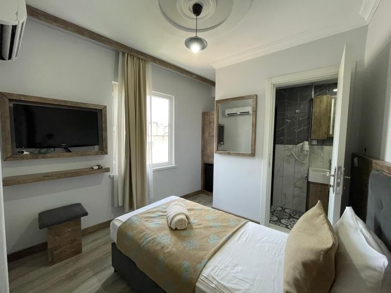 Seven City Hotel - 1