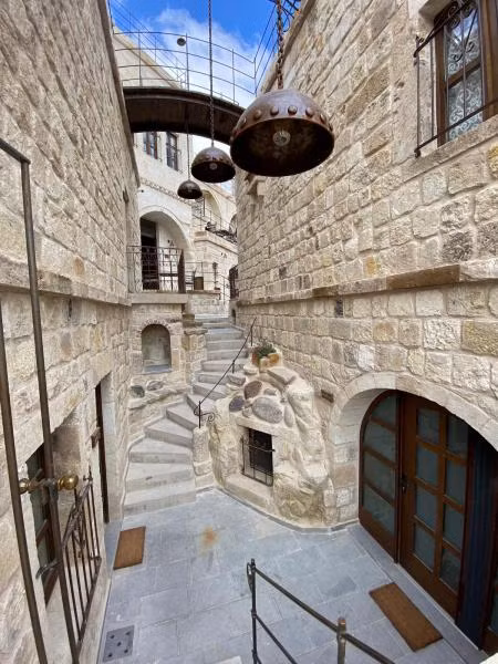 Ürgüp Cave Suites — 2