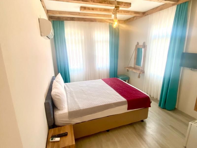 Dinç Otel Ölüdeniz — 8