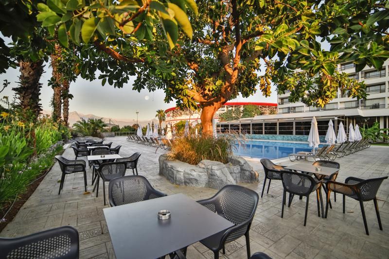Nashira City Resort Hotel - 2