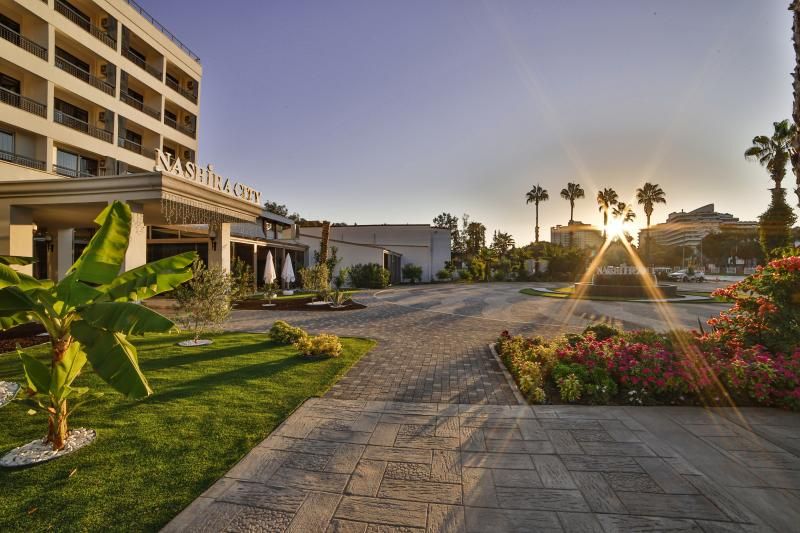 Nashira City Resort Hotel - 4