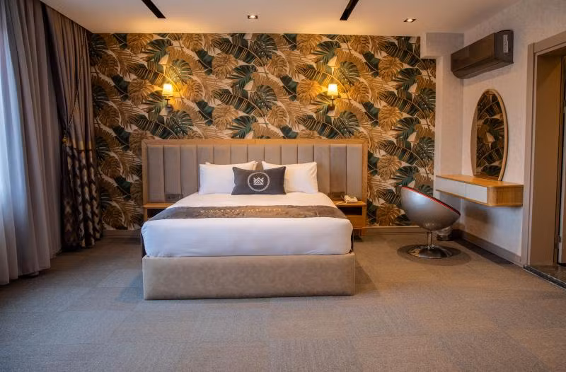 Mateo Hotel - 3