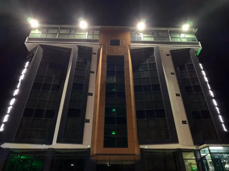 Özşahin Otel