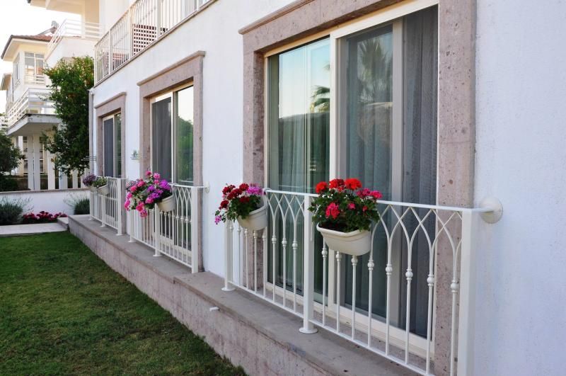 Masmavi OtelCunda - 2