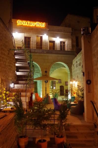 Feris Cave Hotel - 1
