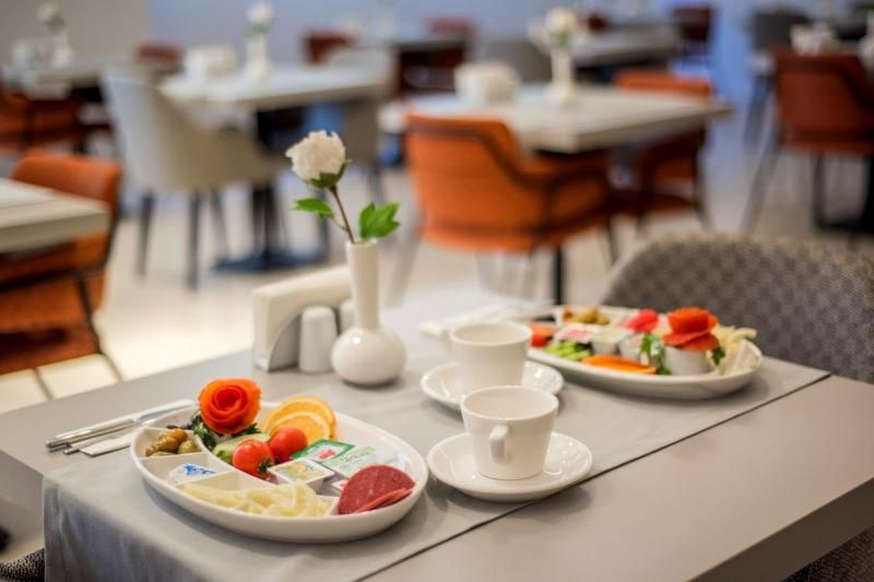 Dovv Hotel Business — 7