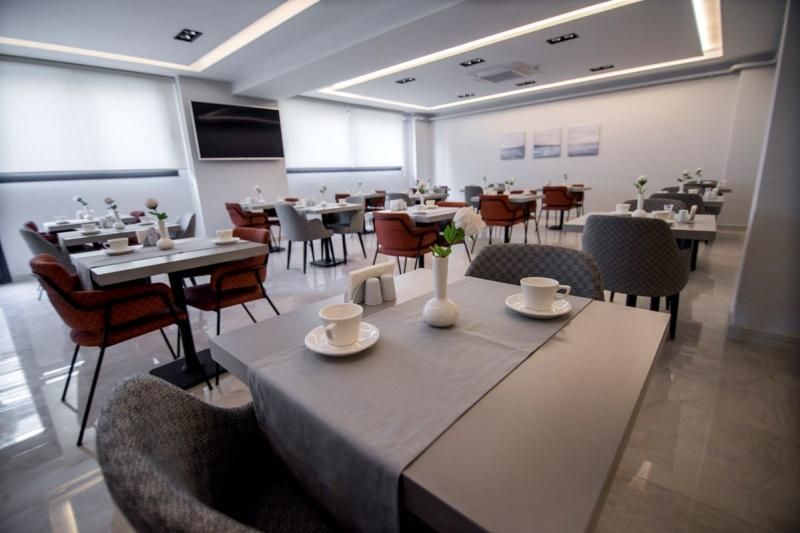 Dovv Hotel Business — 6