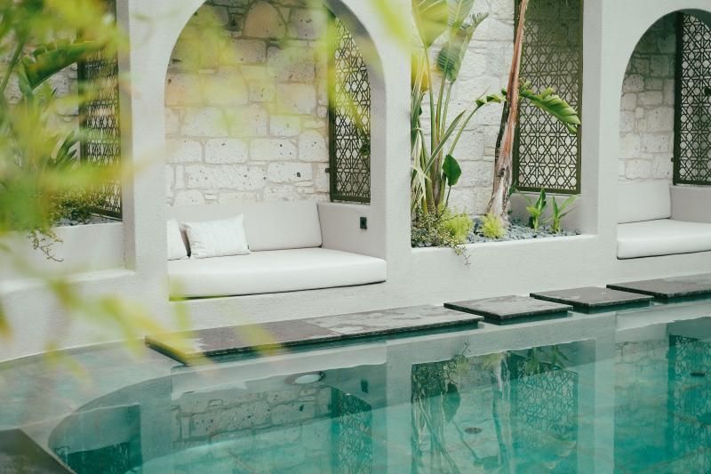 Derin Alaçatı - Adults Only - 2