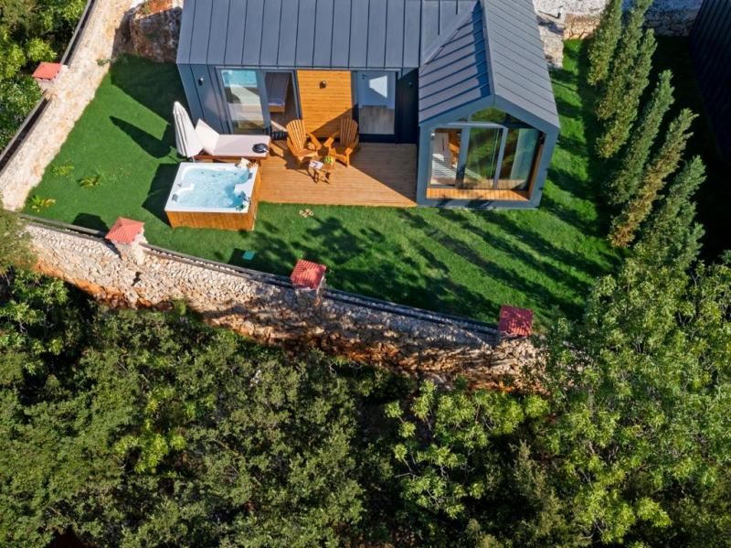 Kairos Hotel - 1