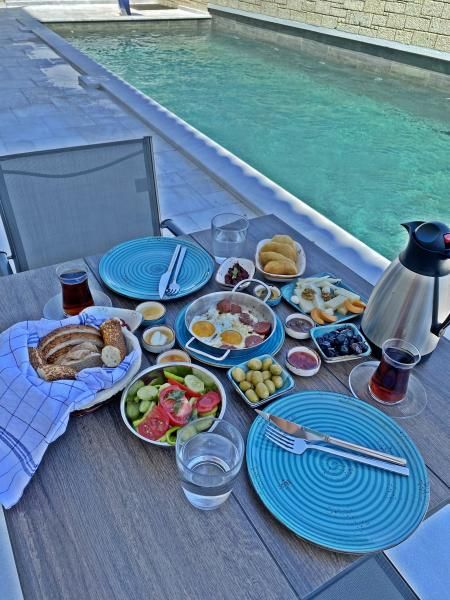 Vahide Dalyan +12 Adult — 9