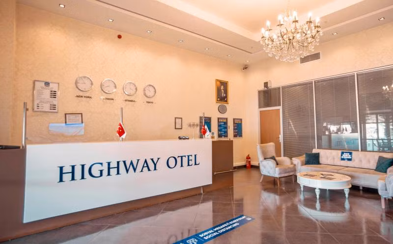 Highway Otel - 2