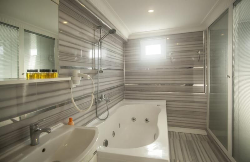 Grand Esen Hotel Sirkeci — 6