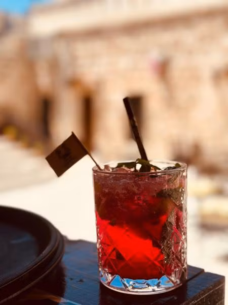 Şahmeran Hotel & Cafe - 1