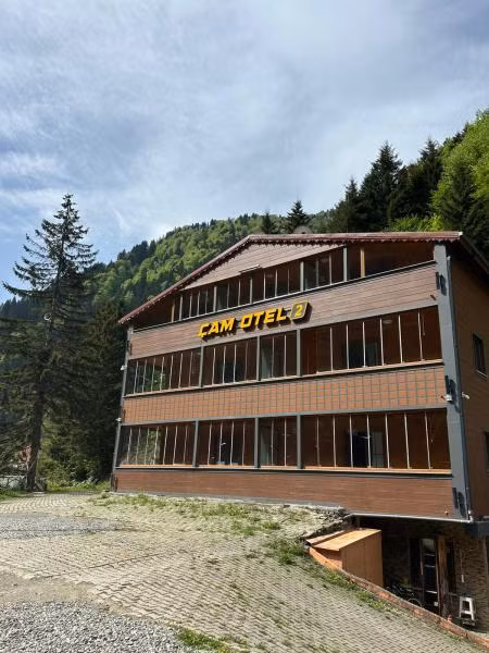 Çam Otel 2