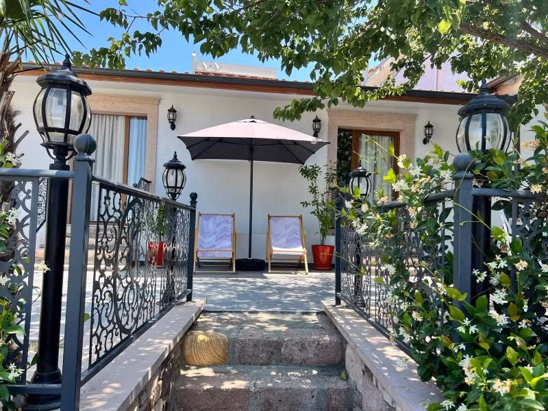 Ömer Ağa Konağı Cunda — 10