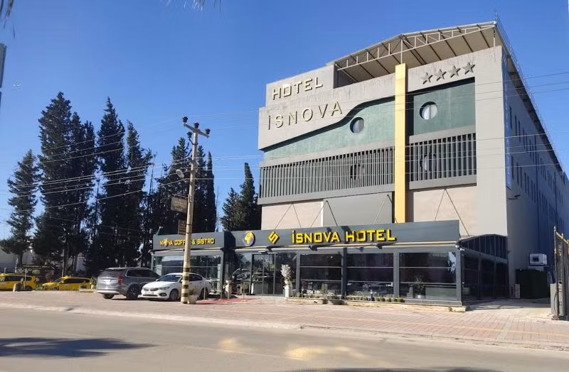 İsnova Hotel Airport - 1