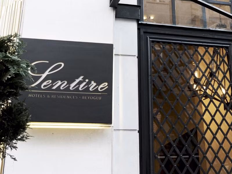 Sentire Hotel & Residences — 4