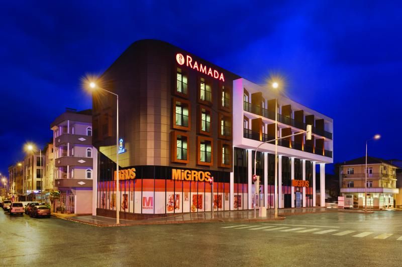 Ramada By Wyndham Sakarya Hendek - 1