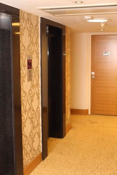 Park Royal Hotel Luxury — 8