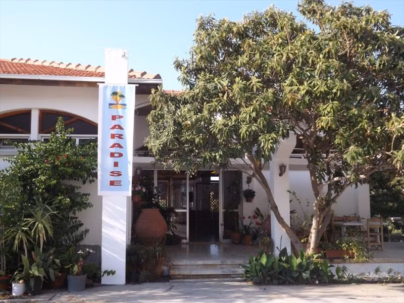 Paradise Holiday Bungalows - 1