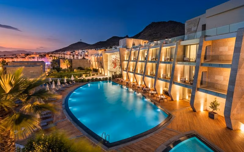 Swissotel Resort Bodrum Beach - 2
