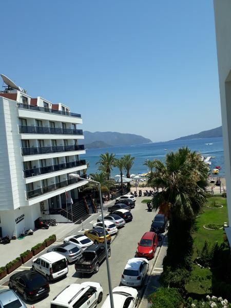 Mert Seaside Hotel - 1