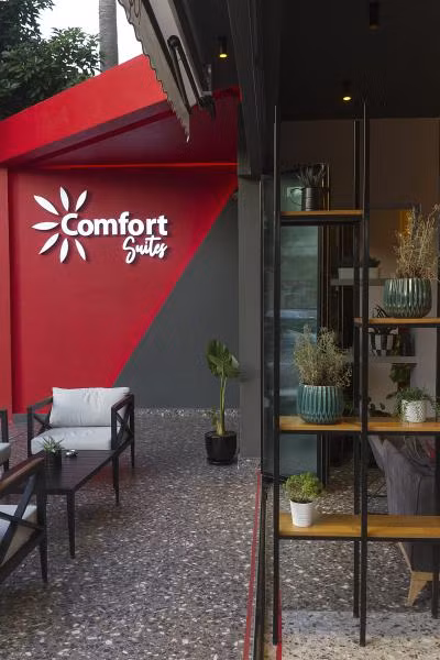Comfort Suites - 3
