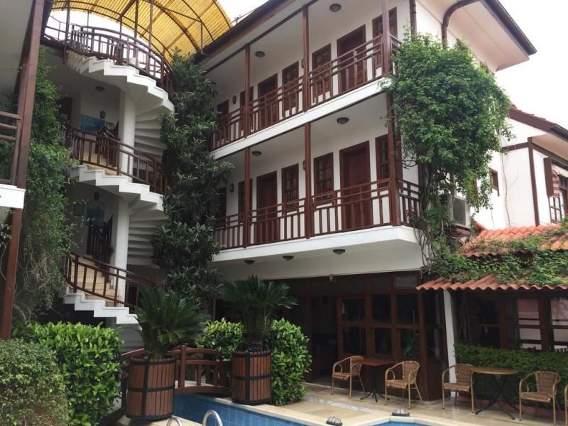Karyatit Hotel Kaleiçi - 2